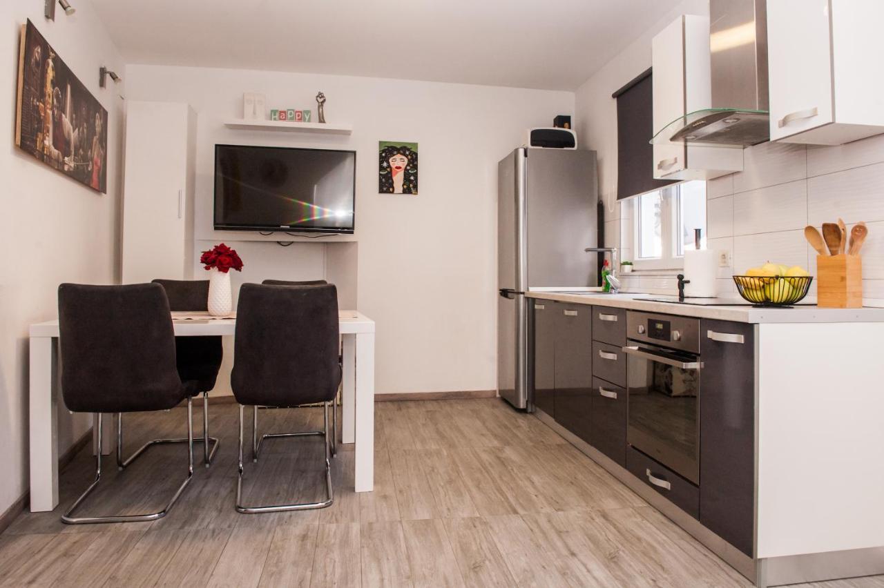 Miki - City Center Apartment With Large Balcony Spalato Esterno foto